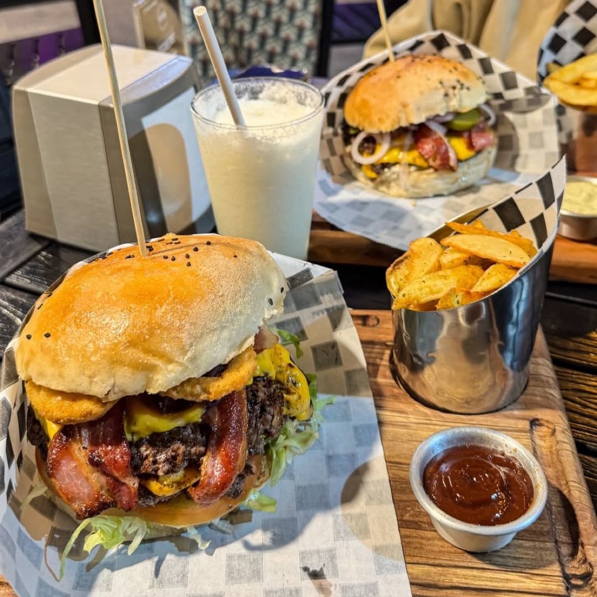PATACHA - Hamburguesas