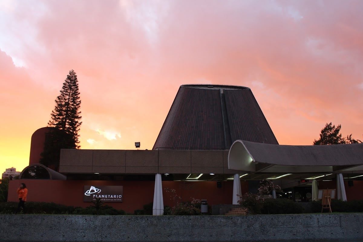 Planetario de la USACH