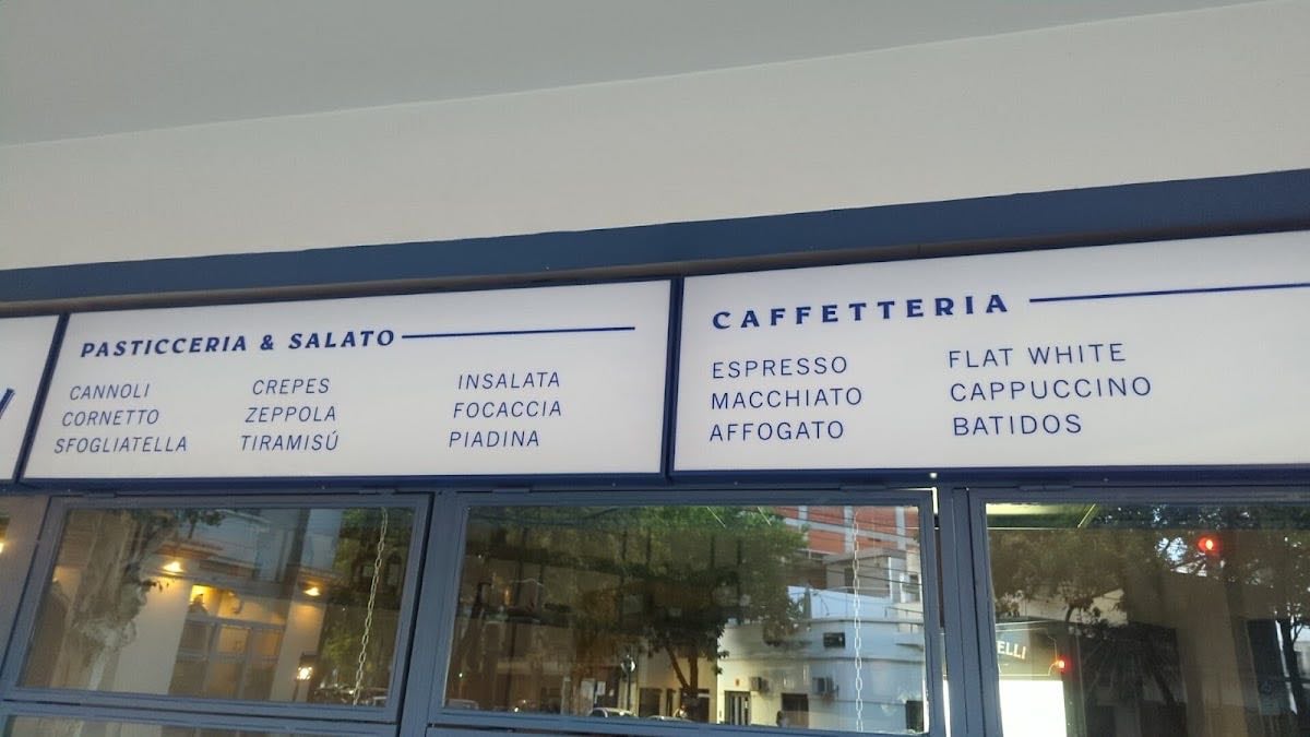 Martinelli Caffe e Pasticceria