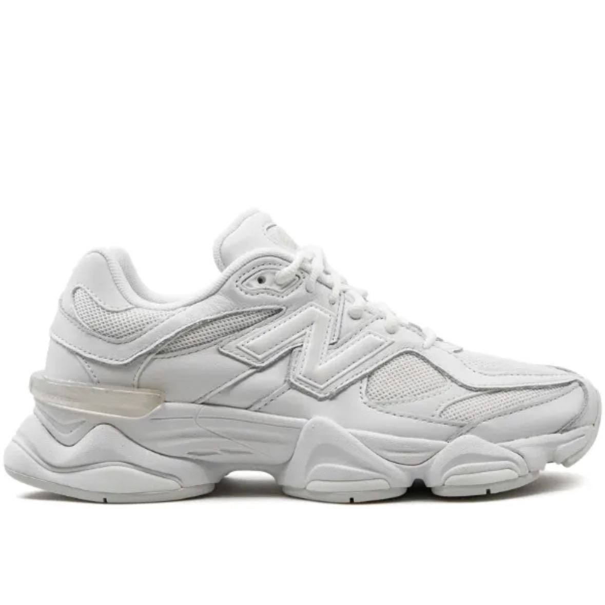 9060 white sneakers β¬155 - New Balance
