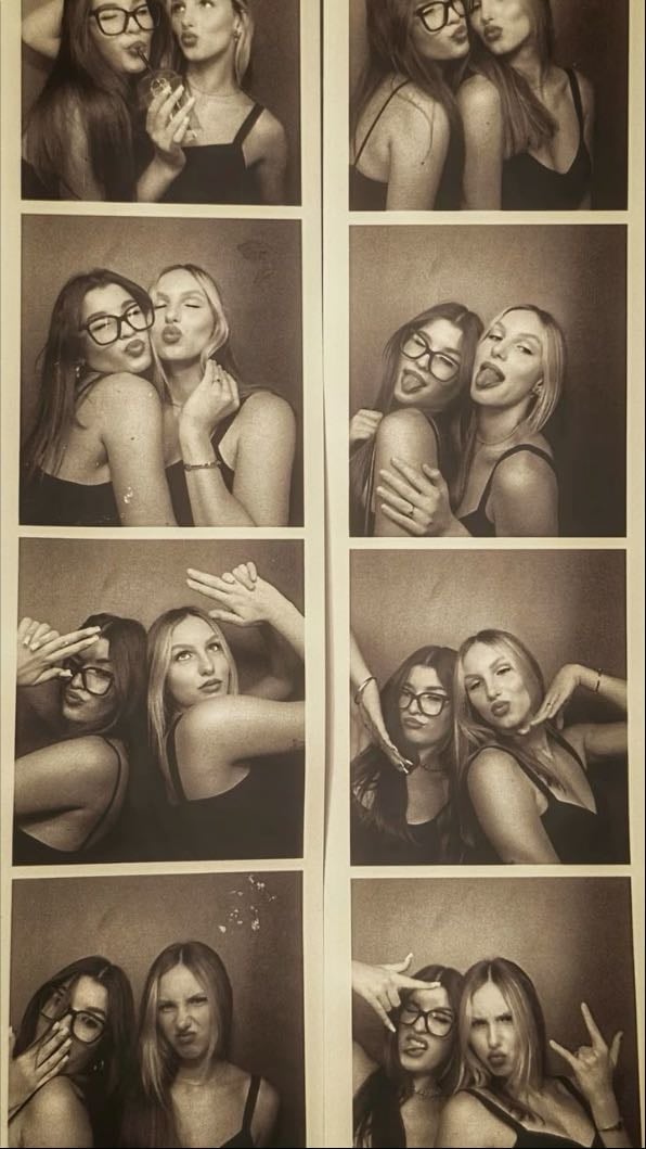photobooth photos