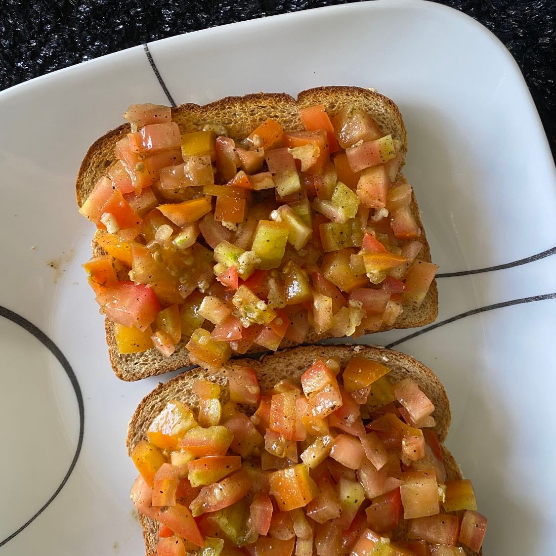 Tomato toast - 128kcal (x2 toasts)