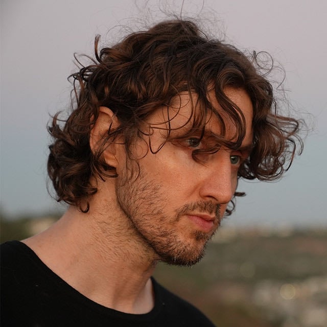 Dean Lewis - Artist