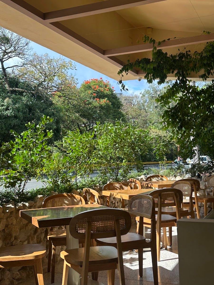 Nezia Cocina Abierta