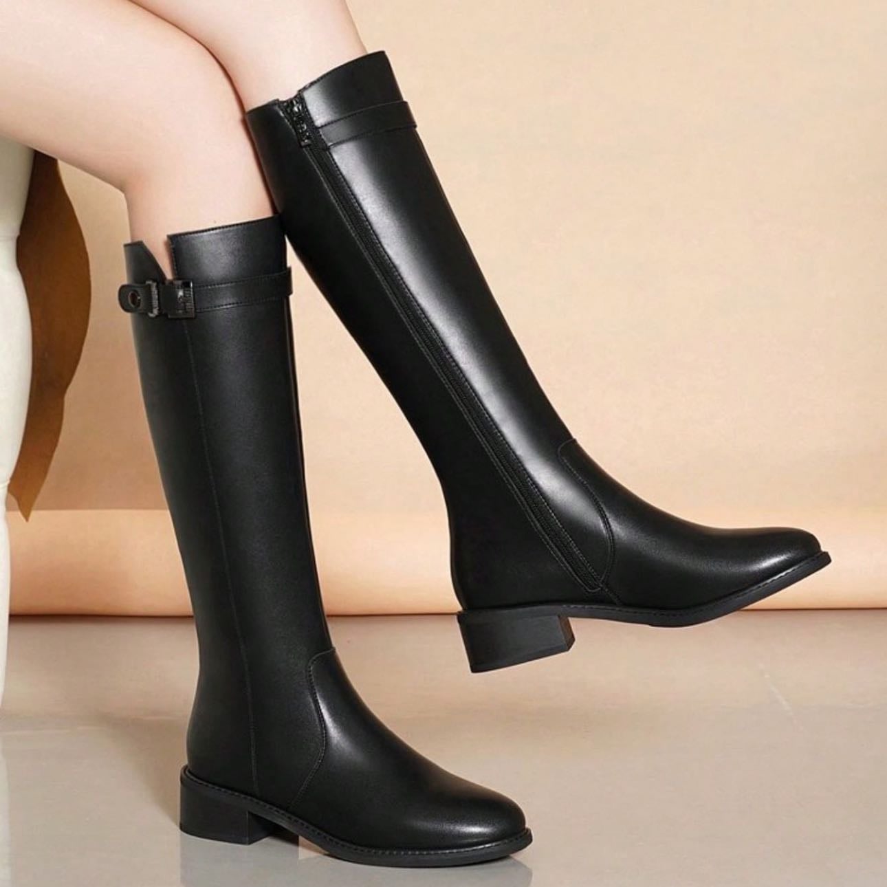 Botas Negras de piso - ID: 39736185