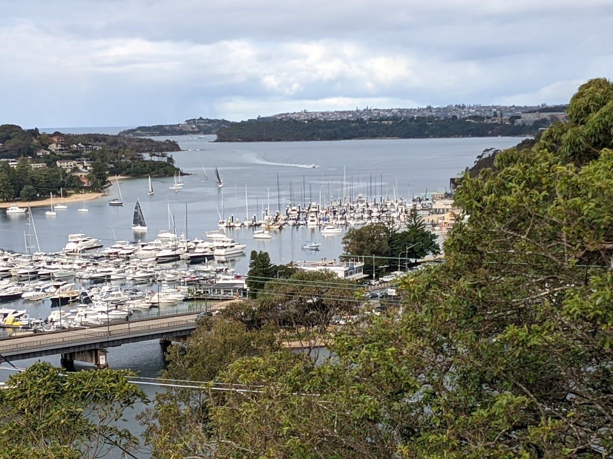 Harbour Bridge to The Spit Bridge walking track