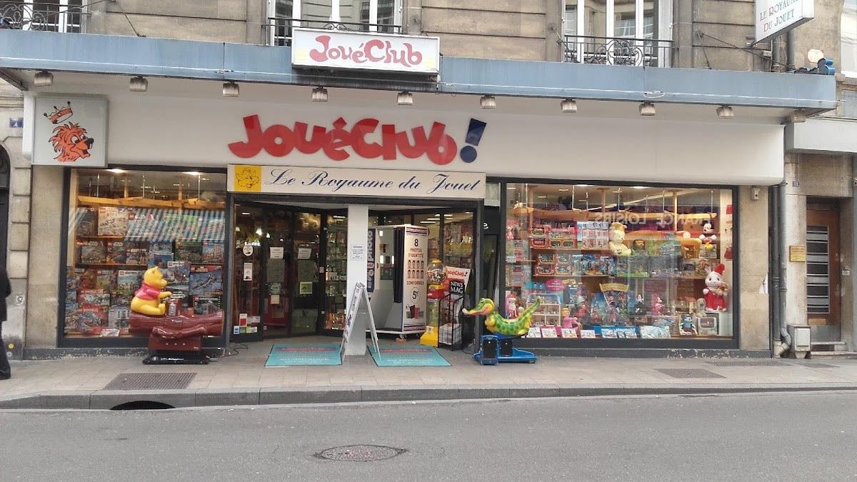 JouéClub - i shop my sylvanian families there