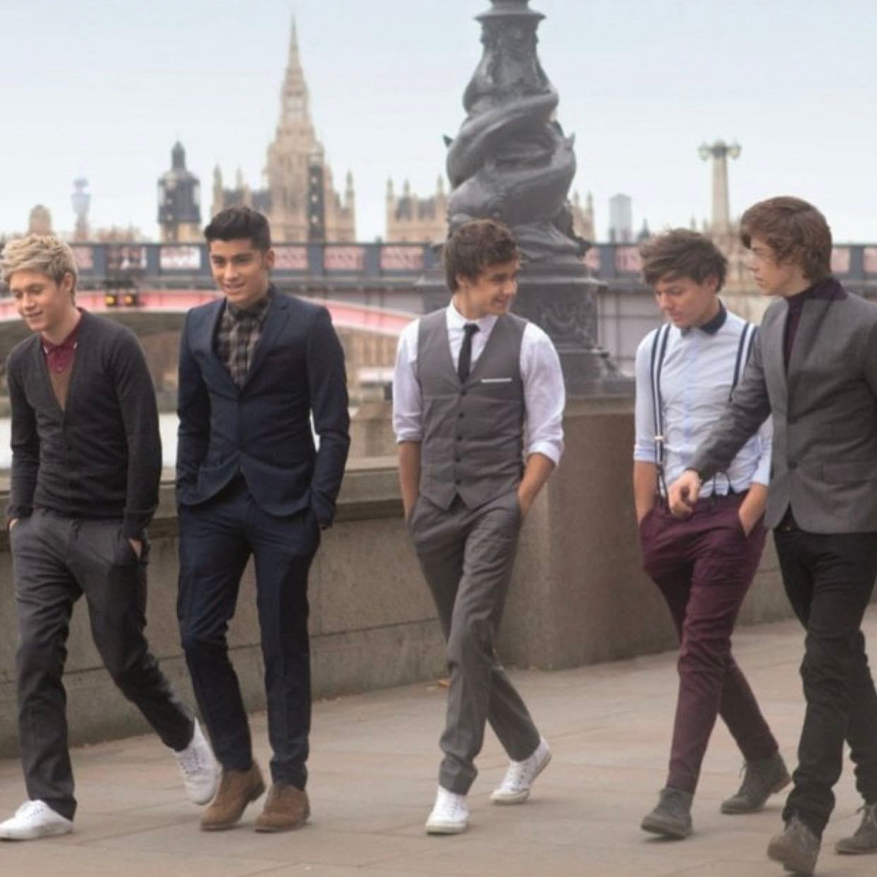 one thing - ALL OF THEM. THEY ARE THE MOST CUTEST LITTLE PEOPLE EVER. THEY’RE ALL DRESSED UP AND THEIR HAIR IS DONE. THEY LOOK SO ADORABLE. EVERY TIME I WATCH THIS MV I CAN’T HELP BUT CRY.