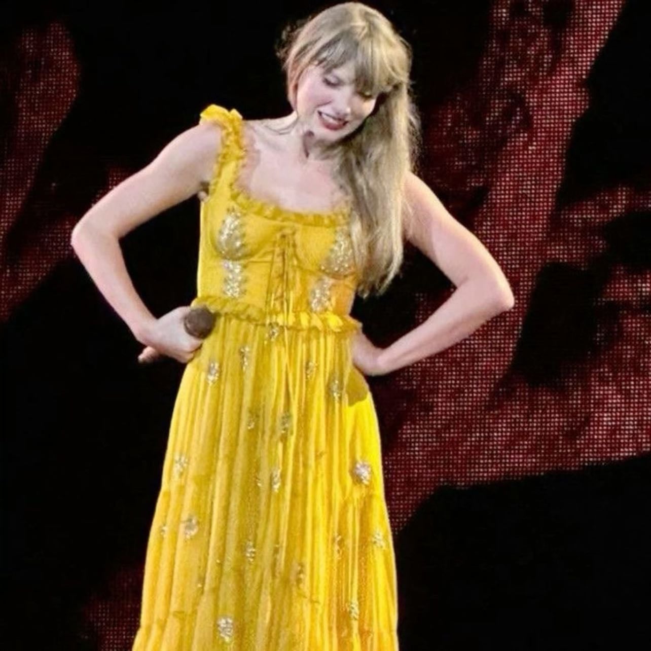 yellow - IDC WHAT ANYONE SAYS these are two different dresses like the design is the same but the color isnt its like fanta different in america and europe