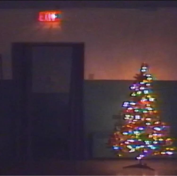 Christmas Media - Movies , songs and Christmas special episodes