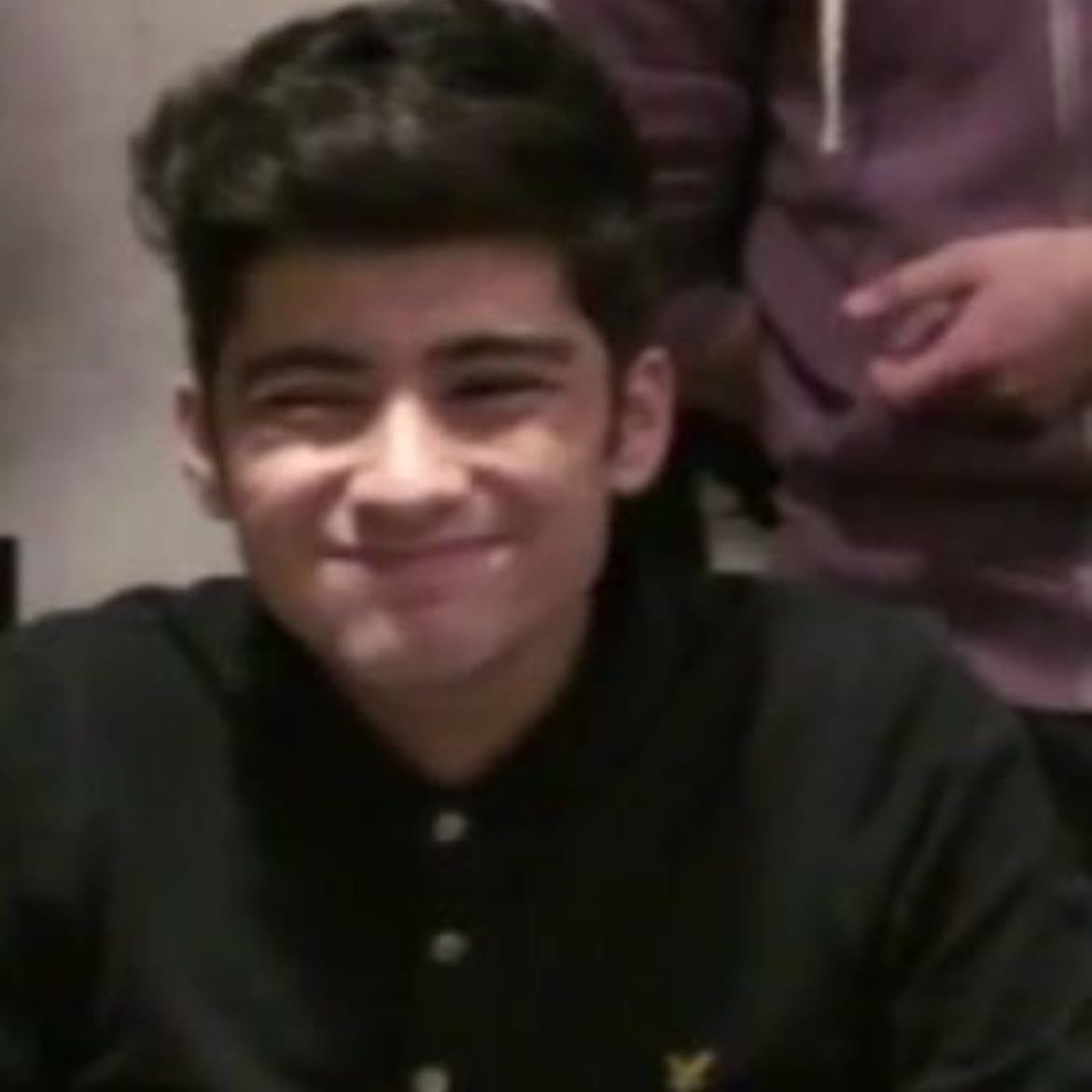 zayn meeting two fans - YouTube