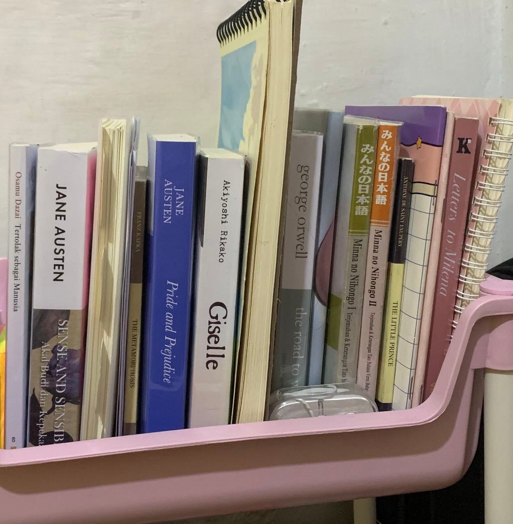 read when you bored - Books hypelist by Ririi
