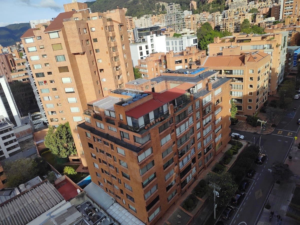 CEFE Chapinero - Parque vertical