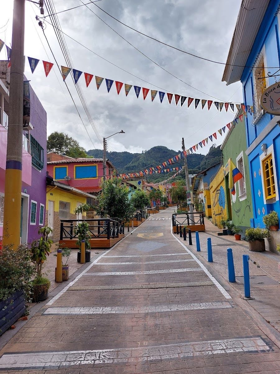 Calle Bonita - Restaurantes