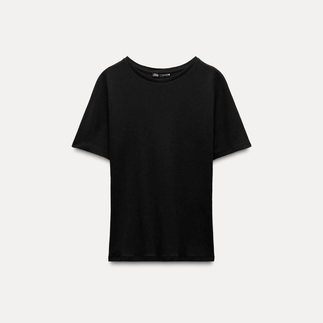 Black t-shirt