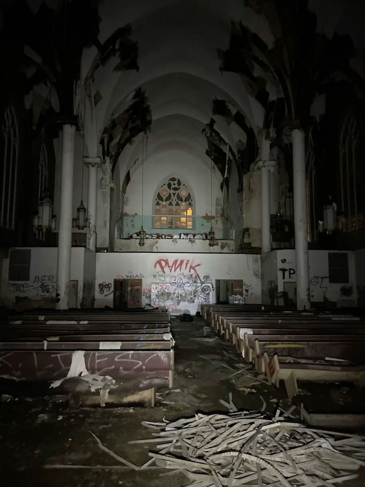 Abandoned places (homes, schools, online webs..etc)