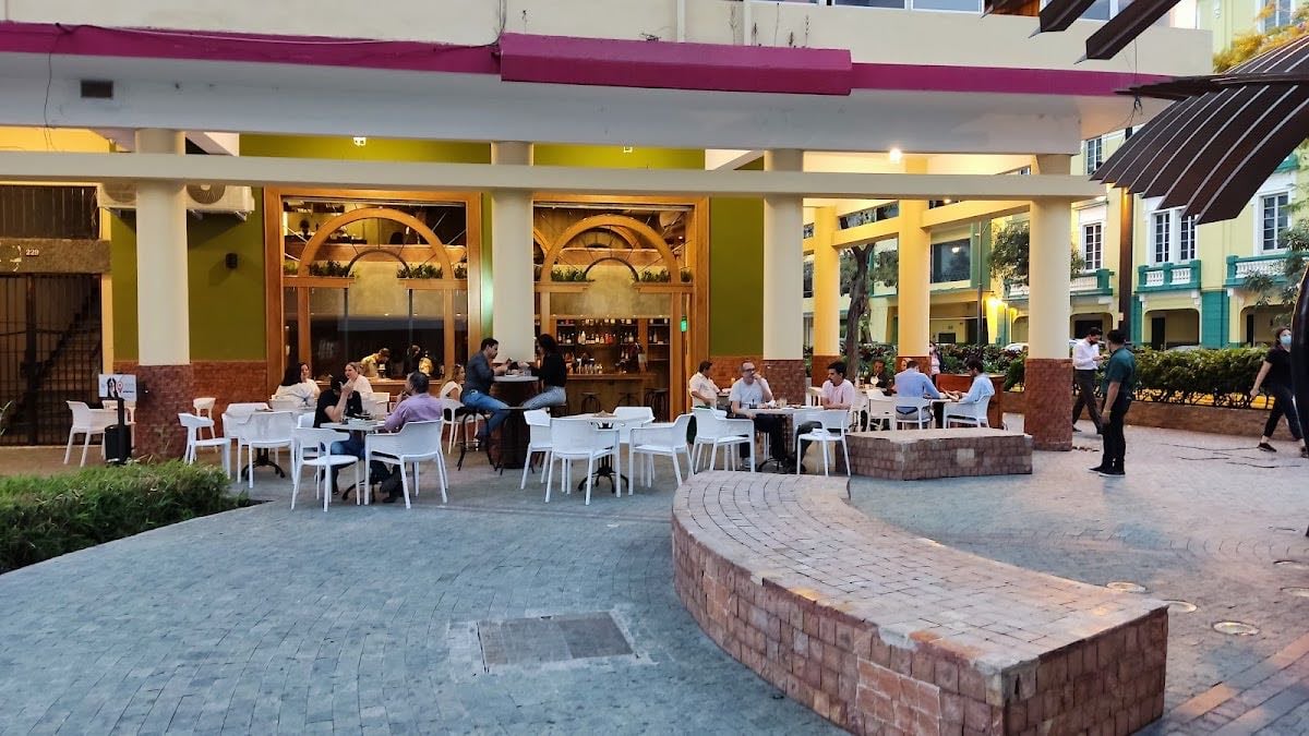 Nicanor Casa de Bebidas