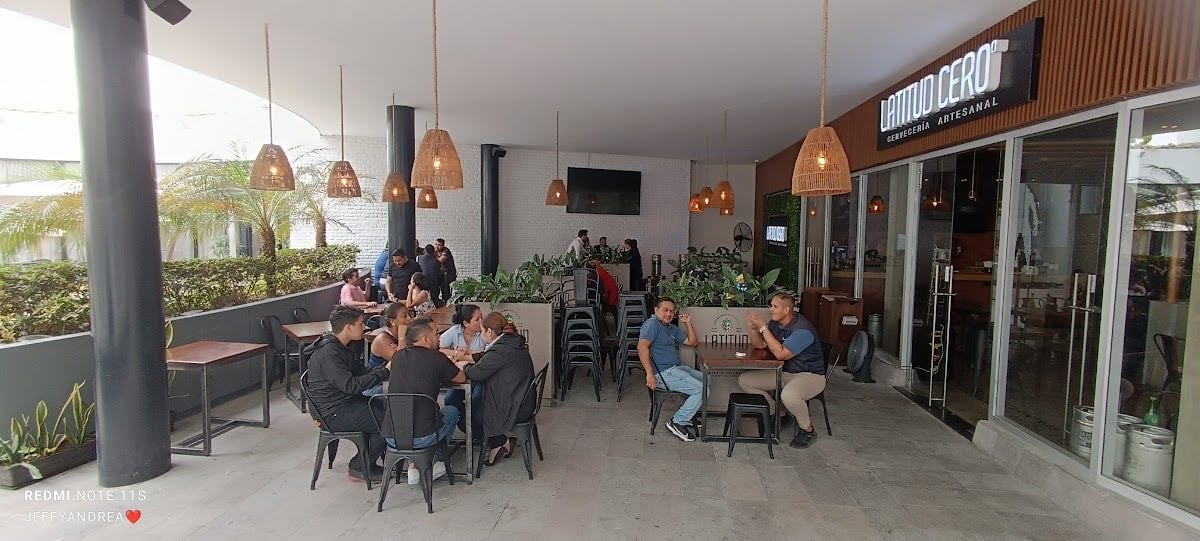 LATITUD CERO SAMBORONDON-GUAYAQUIL