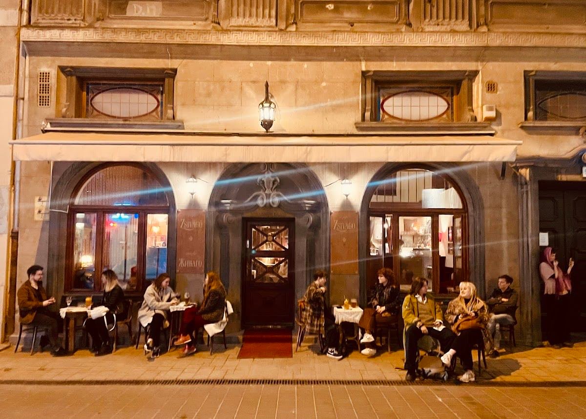 Café Zsivágó