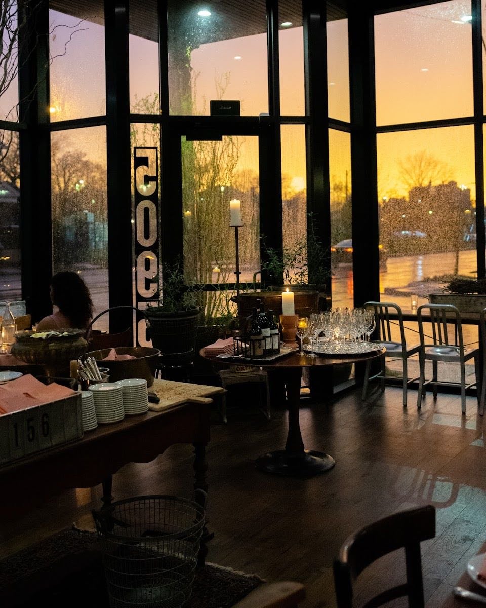Esca - Mediterranean Patio