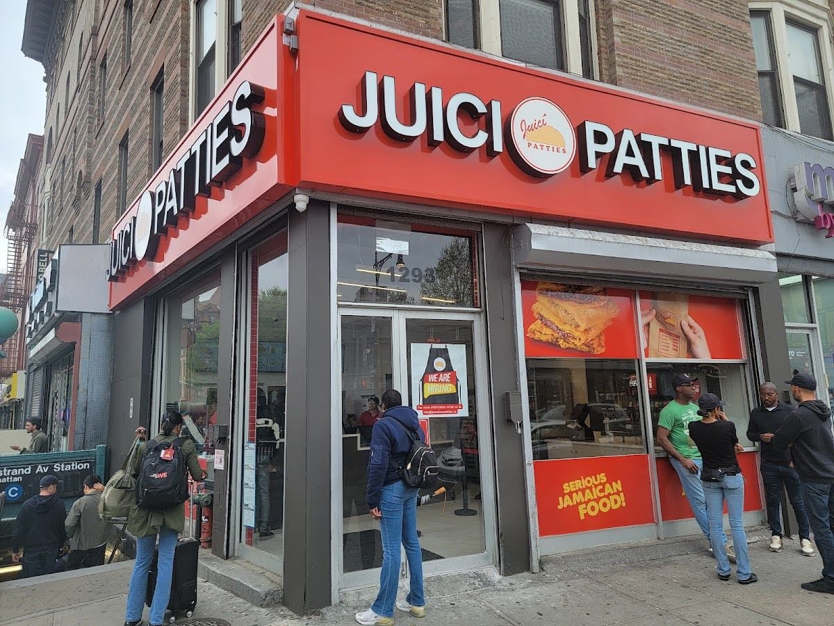 Juici Patties - Jamaican Patties
