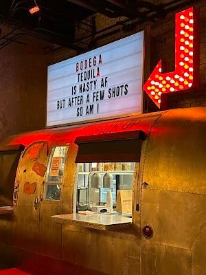Bodega Taqueria y Tequila River North