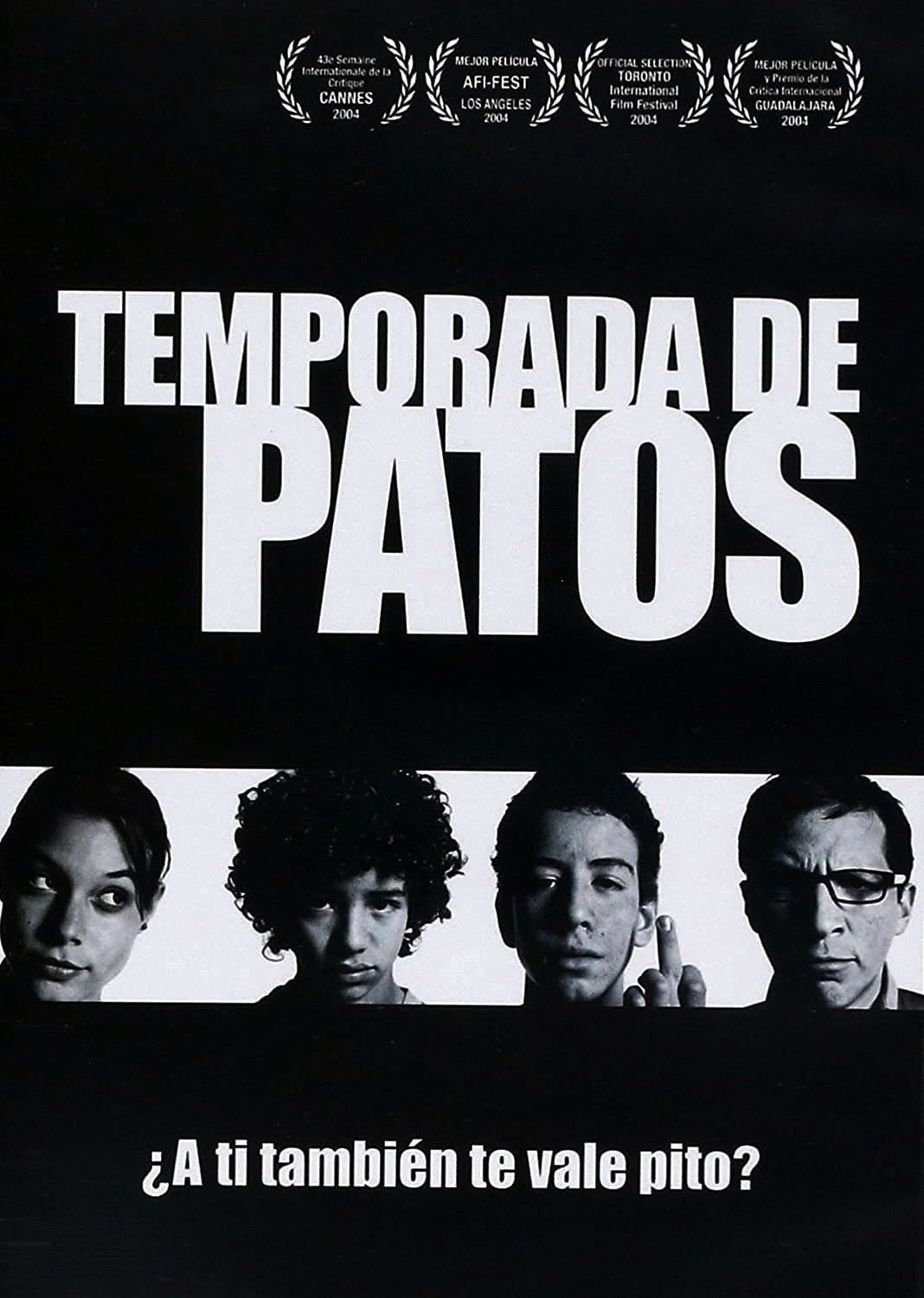 Temporada de patos - Fernando Eimbcke · 2004