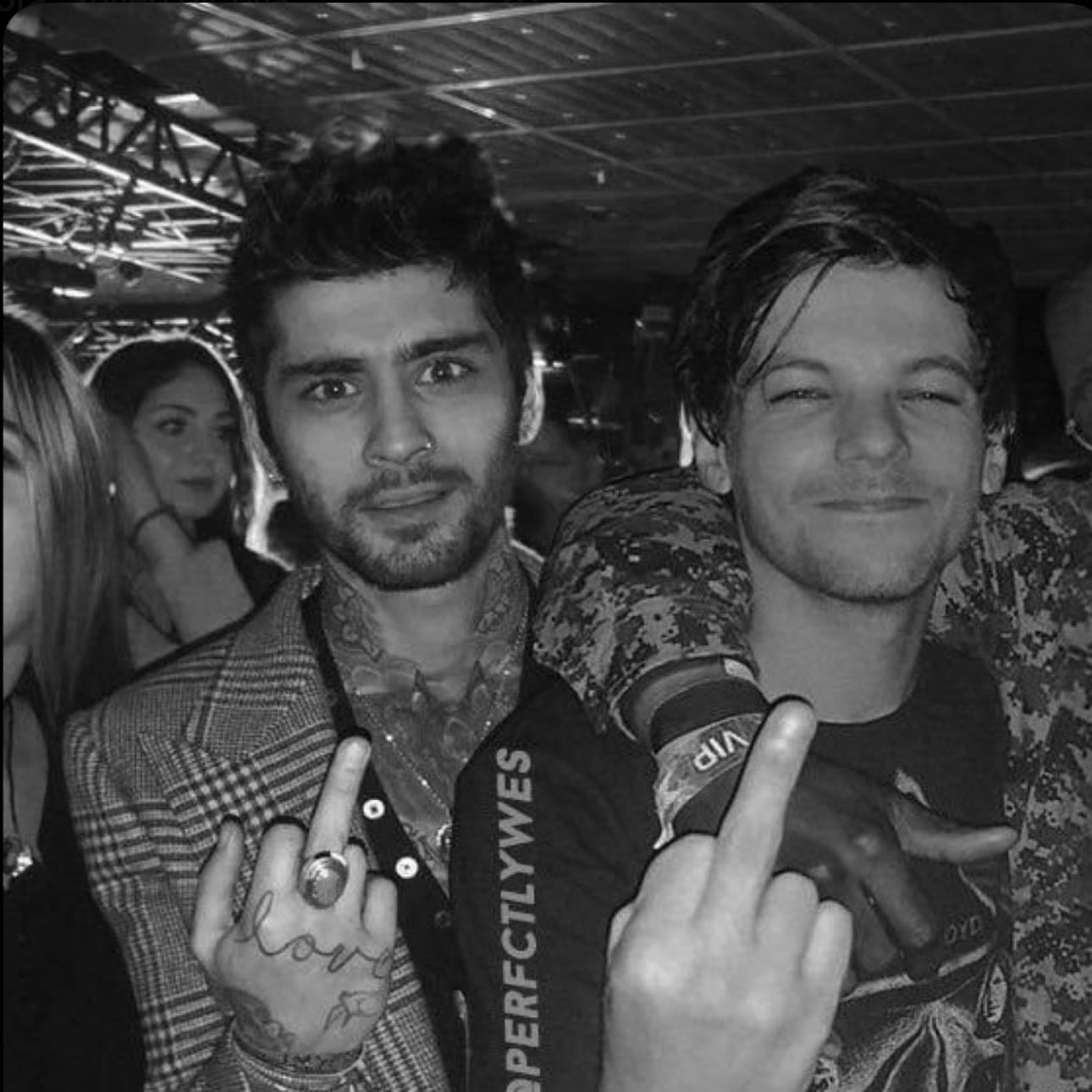 zouis💗💗