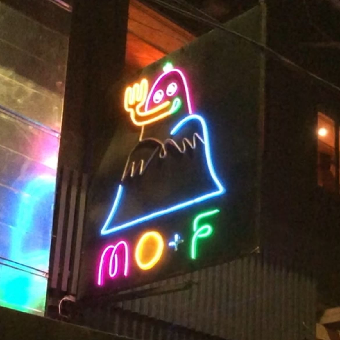 MO+F