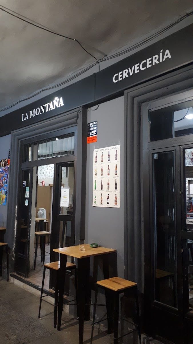 Bar Cafetería La Montaña