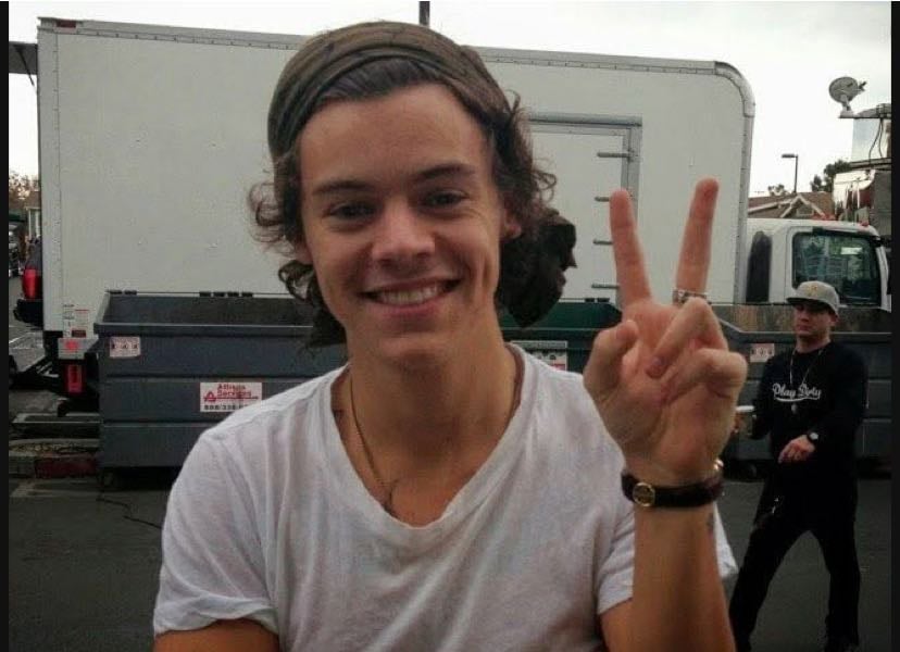Fav harry styles albums - Music hypelist by tapuwa.styles馃馃巰