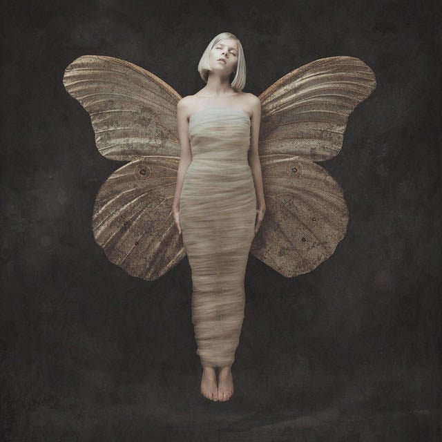 Runaway - Song · AURORA