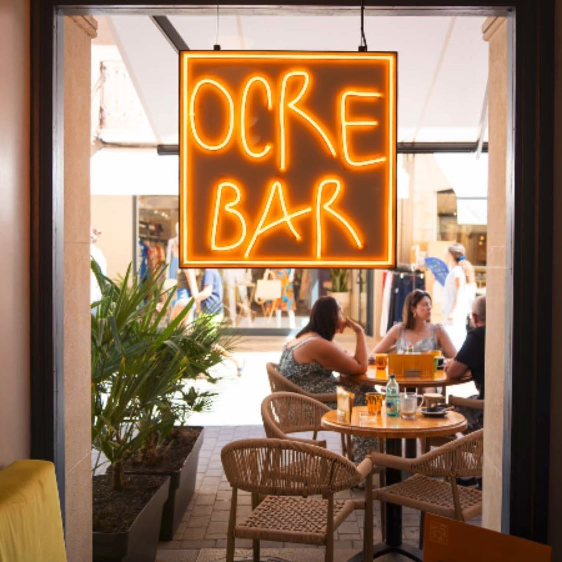 OCRE BAR
