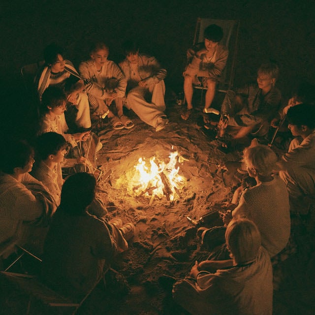 SEVENTEEN - Artist