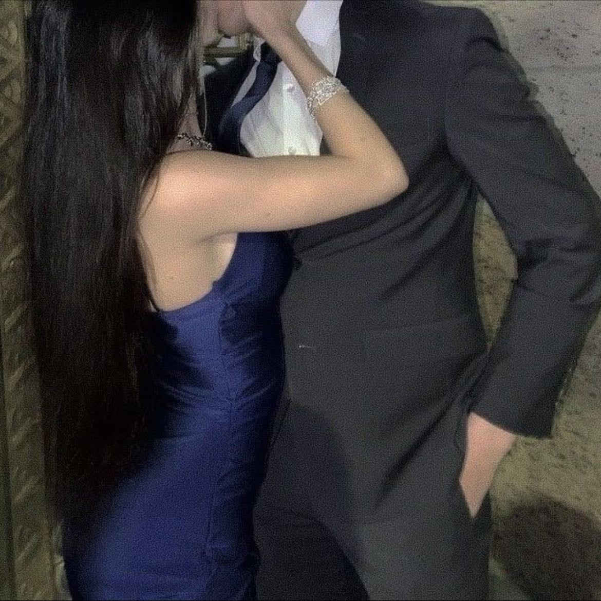 𝗍𝗐𝗂𝗌𝗍𝖾𝖽 𝗅𝗈𝗏𝖾 - Ana Huang · 2022
