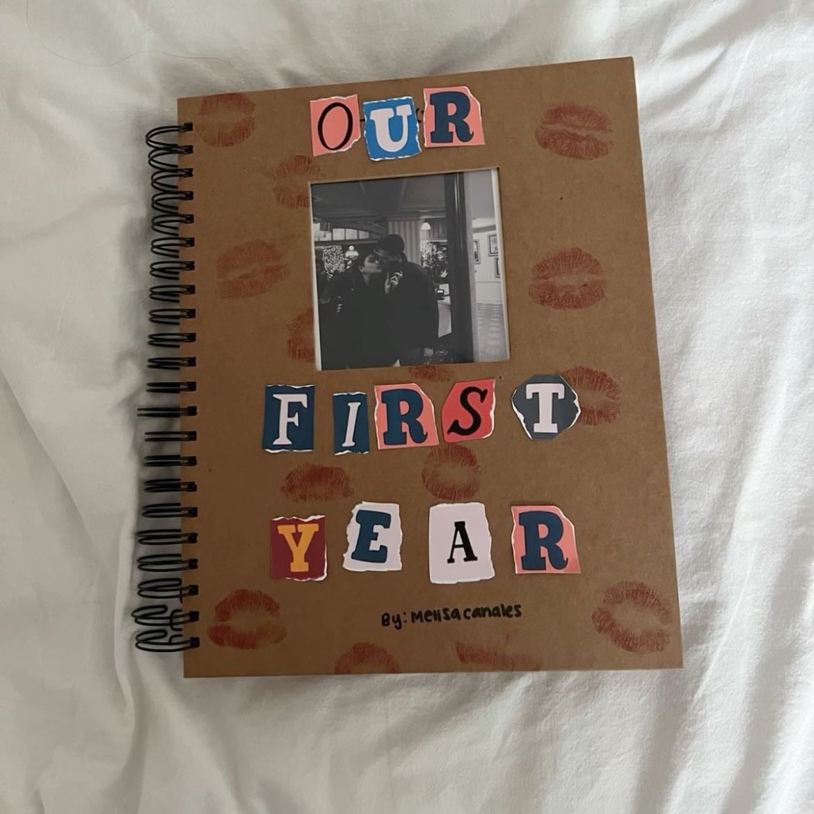 Scrapbook - DEMASIADO LINDO osea todo el tiempo que le invirtio la persona para que tu lo tengas en tus manos es wow