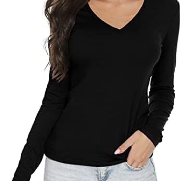 Playera negra manga larga