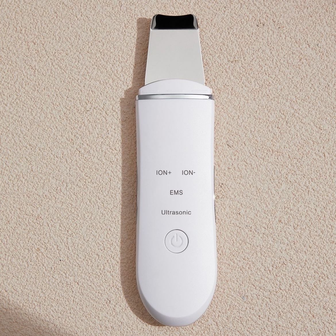 Skin scrubber