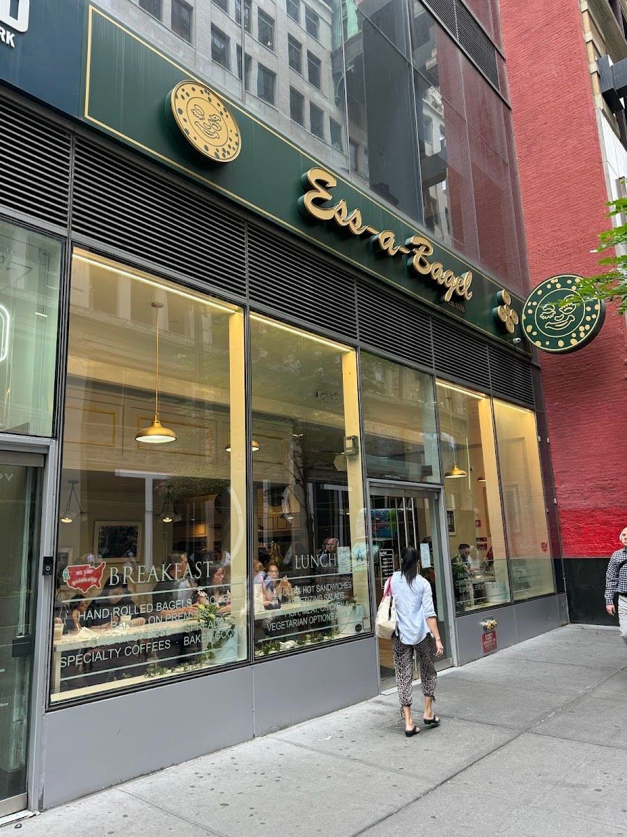 Ess-a-Bagel - Best bagels in town