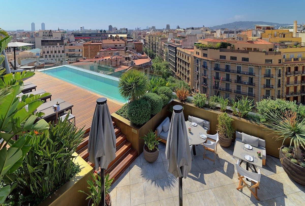 The One Barcelona - Eixample | cute views but only one way
