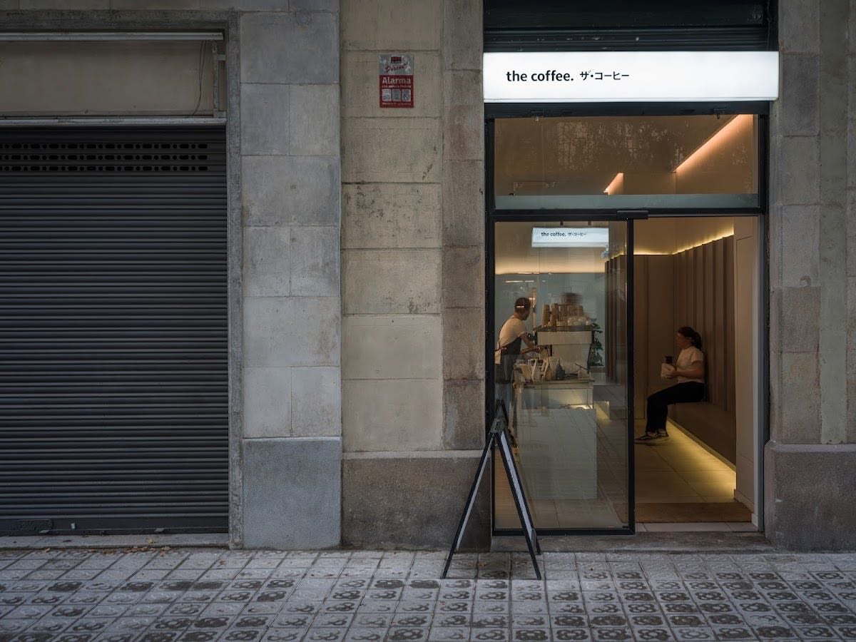 The Coffee - Eixample | yum coffee on sunny square