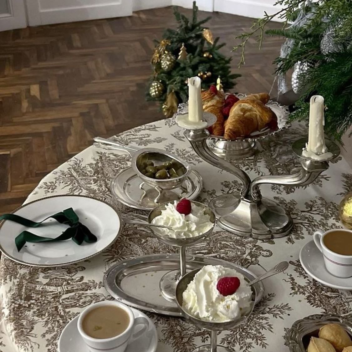 cocinar juntos la cena - ocasión de varios platillos, devorer it