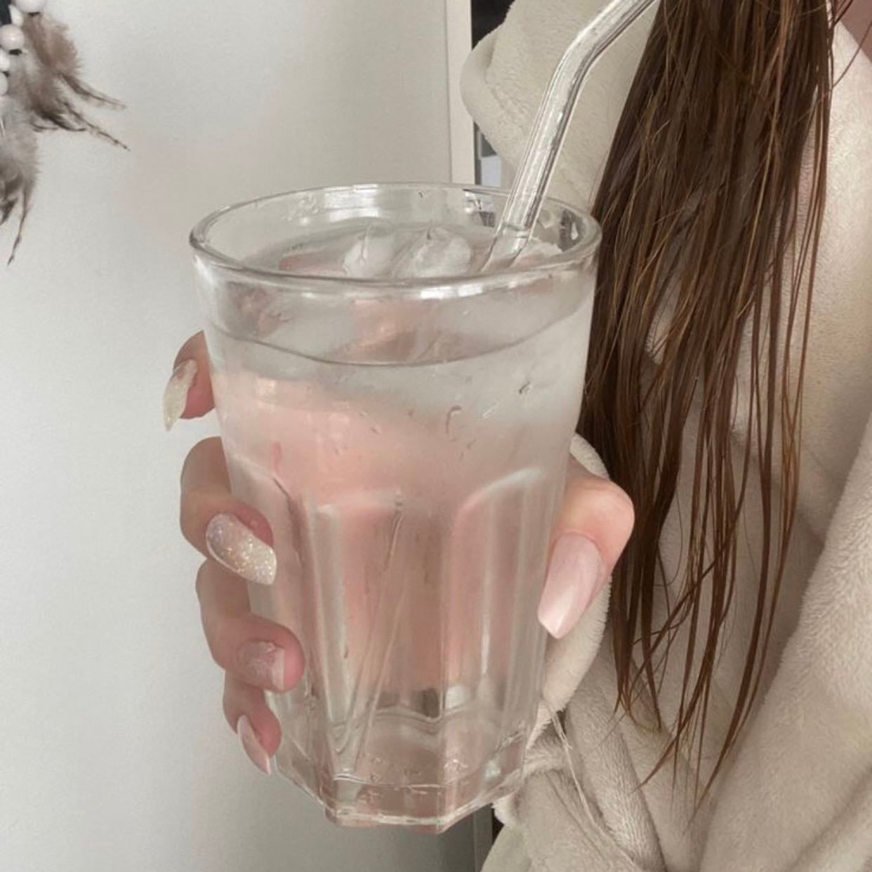 Toma un vaso de agua - 5:15 a.m