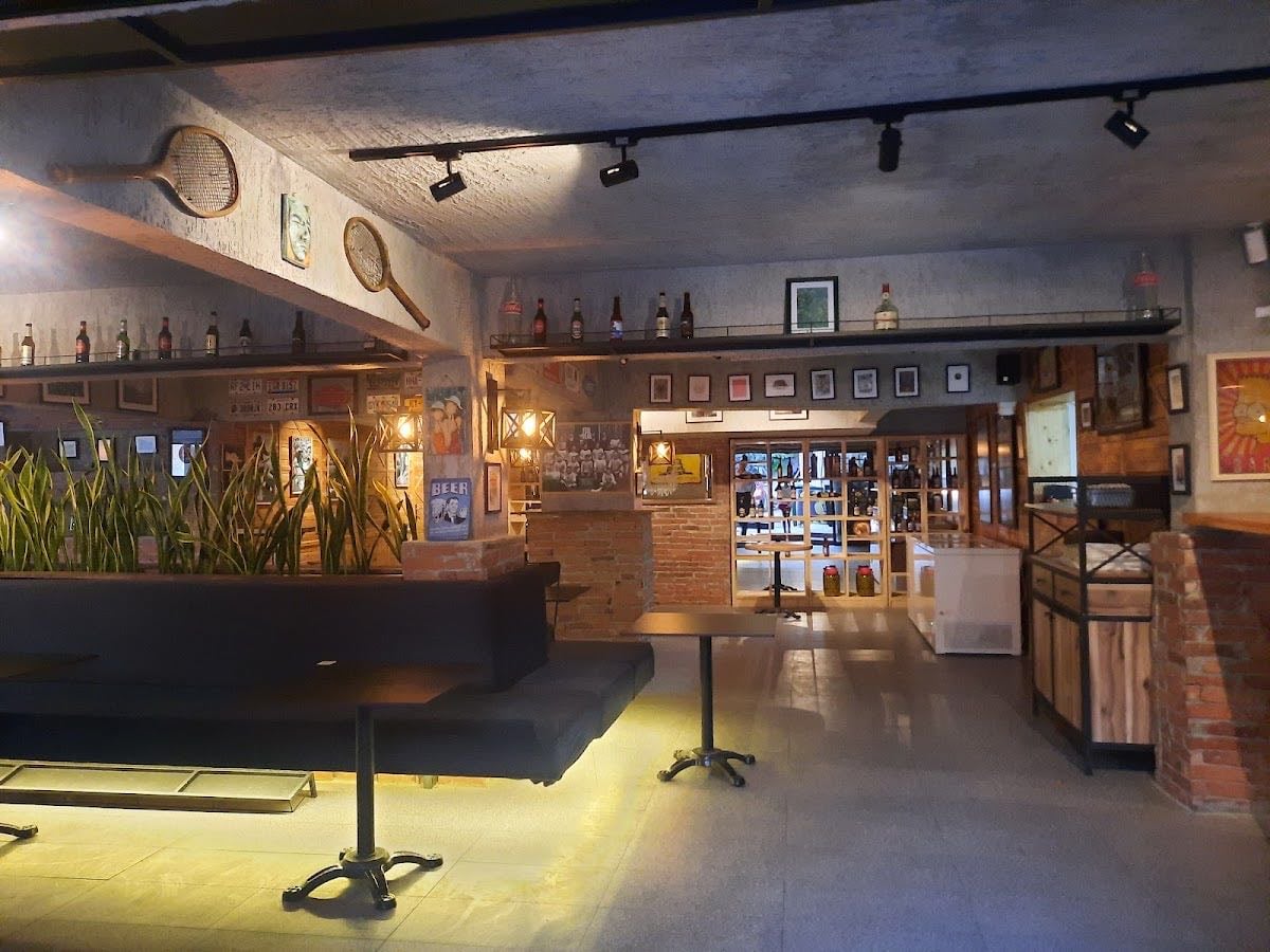 HOPS Pub