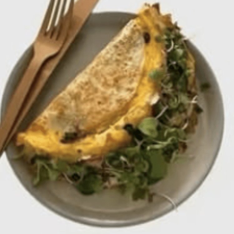 omelette whith spinach - eggs and spinach.
