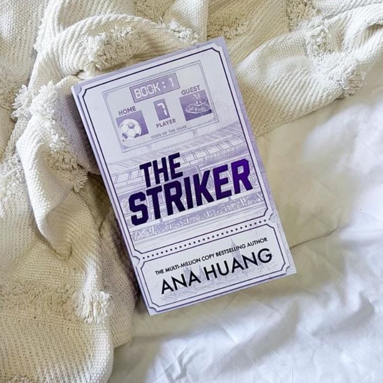 The striker - 1/5⭐️
