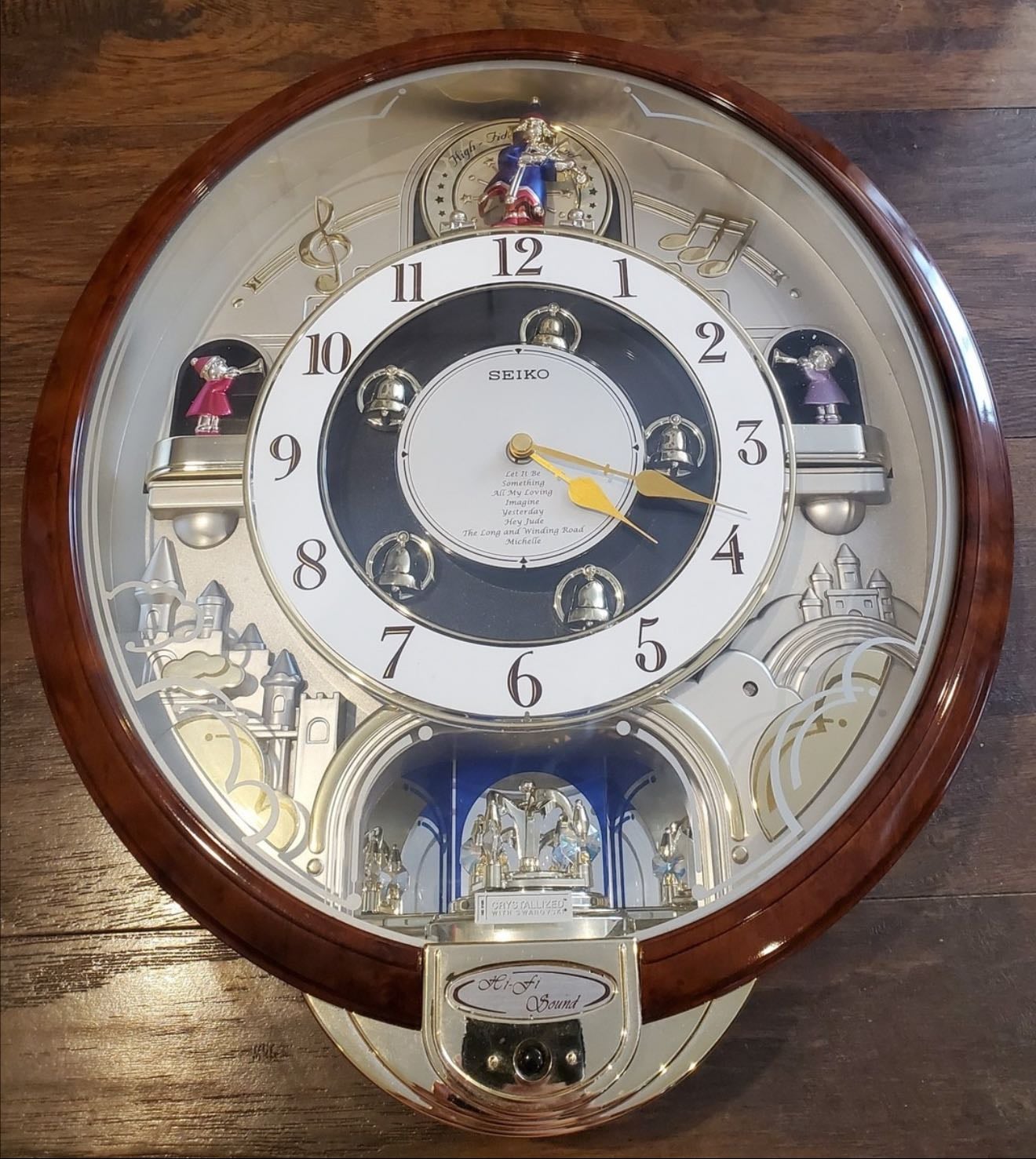 seiko beatles melody clock