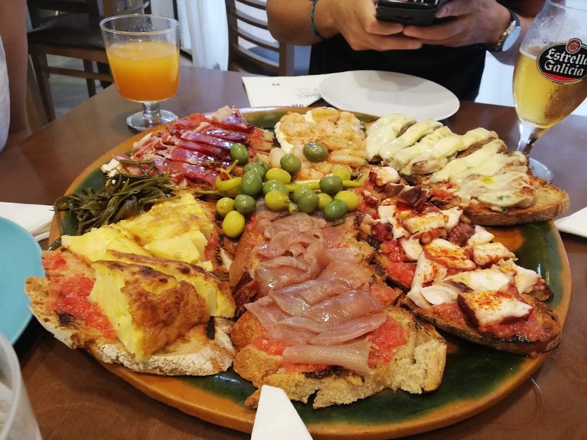 Bar Cabrera