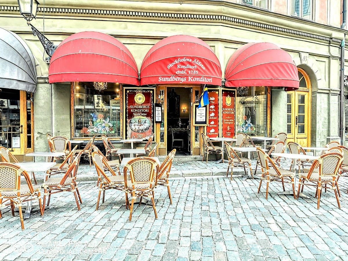Sundbergs Konditori (oldest coffee 1785) - Princess cake