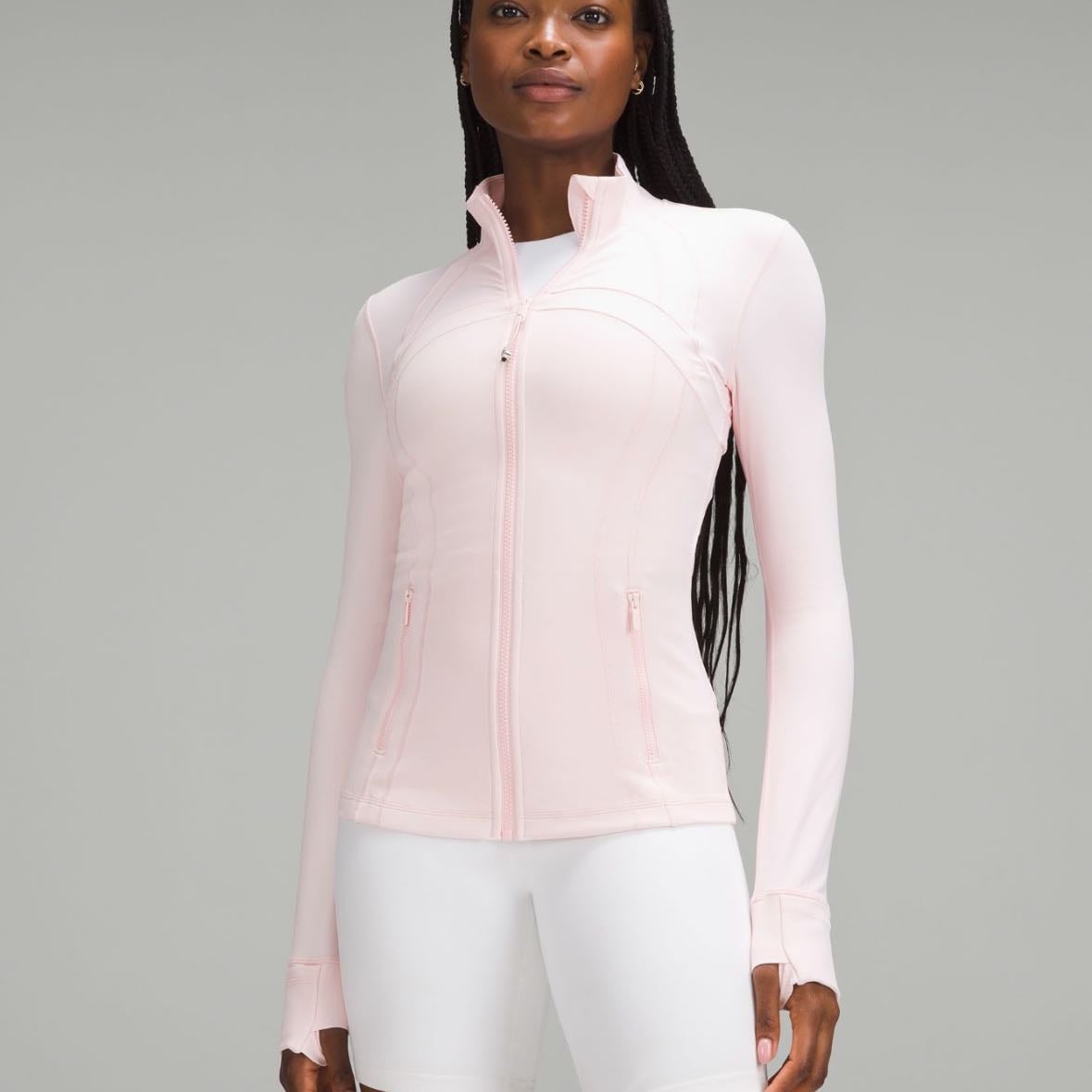 define jacket lululemon - $1622 (o un dupe de oysho o glowmode)